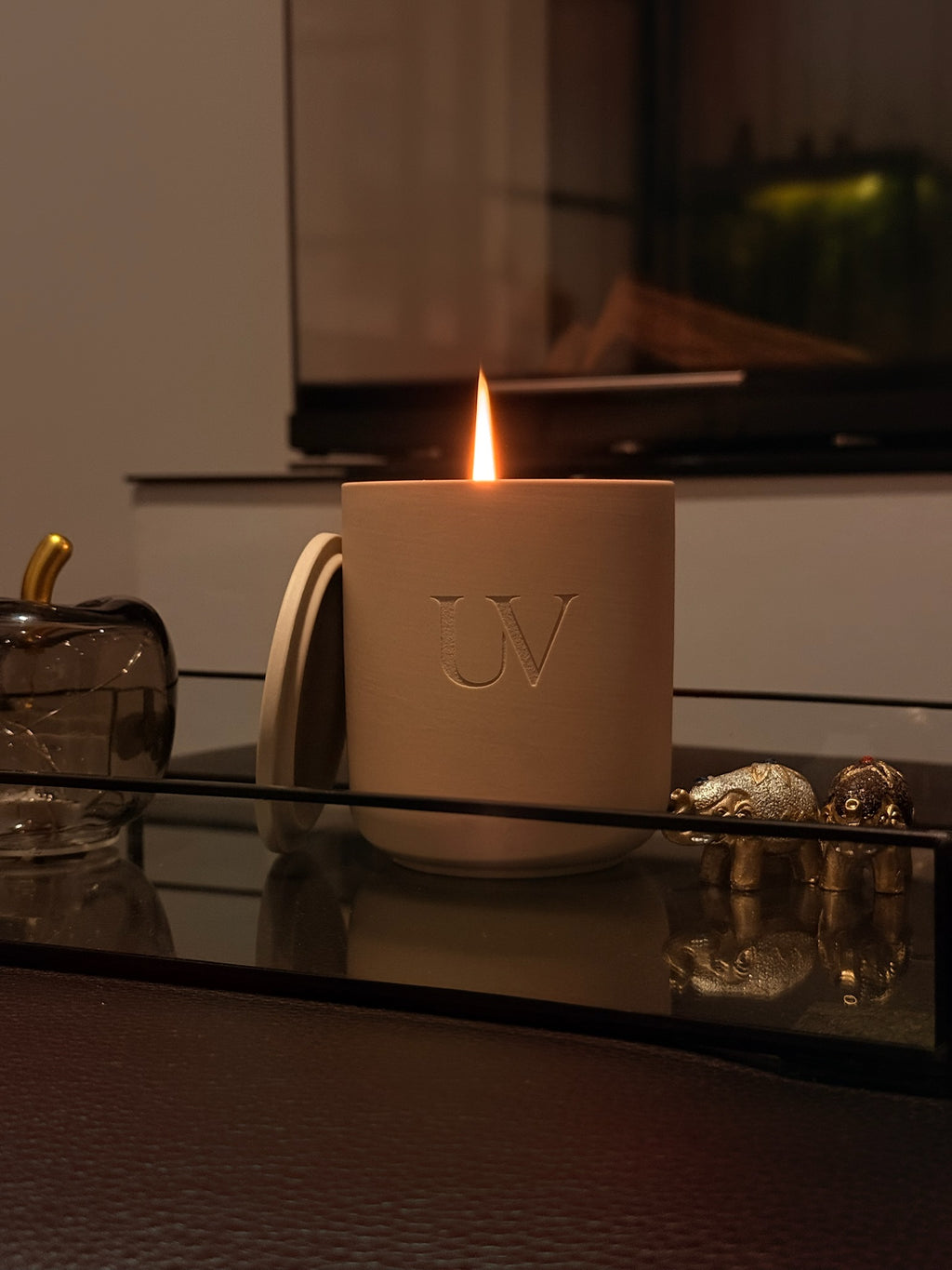 UV PEARL BLOOM — Beige Ceramic Candle