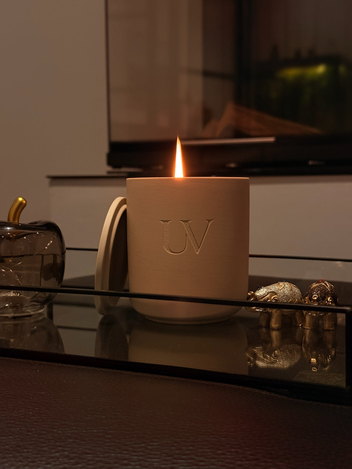 UV PEARL BLOOM — Beige Ceramic Candle